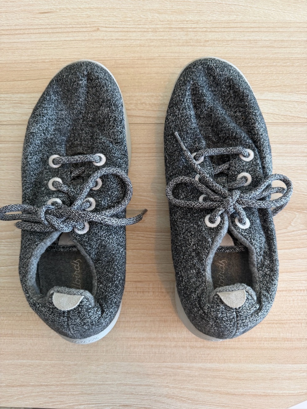 Allbirds Women's Wool Runners: Natural Grey, Size 9 .